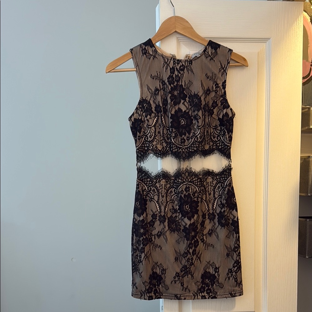 Tobi Black and Tan Sheath Mini Dress